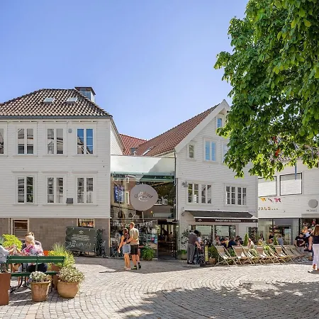 Appartement Unique In Stavangers Sentral Square