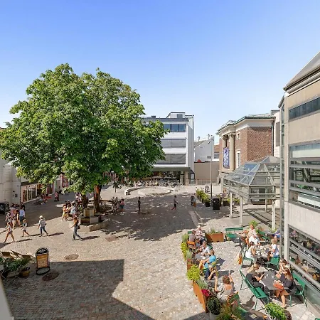 Unique In Stavangers Sentral Square Appartamento